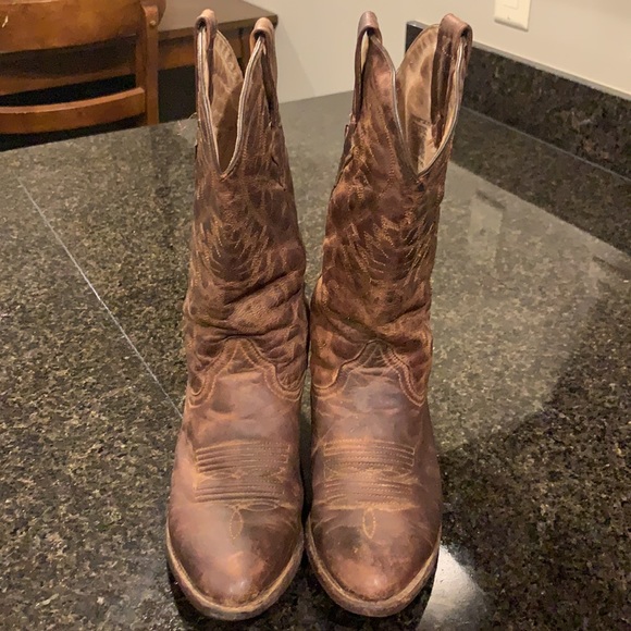 cavelia western boots